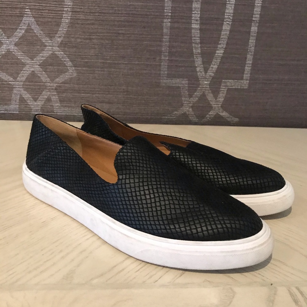 NWOB Franco Sarto Sneaker Sophisticates Casual